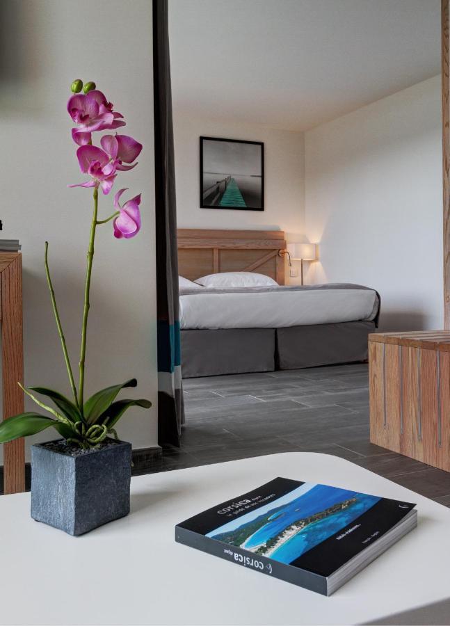 Hotel Carre Noir ปอร์โต-เวคคีโอ ภายนอก รูปภาพ