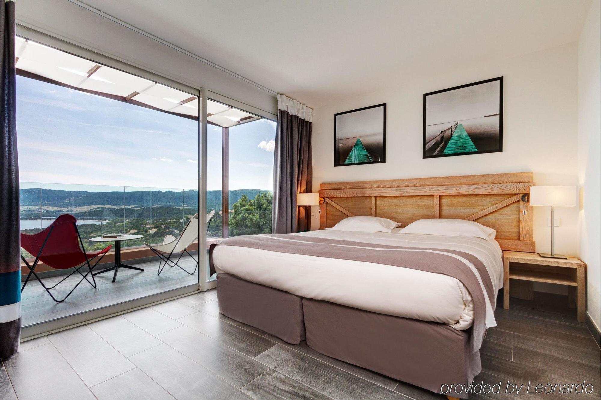 Hotel Carre Noir ปอร์โต-เวคคีโอ ภายนอก รูปภาพ