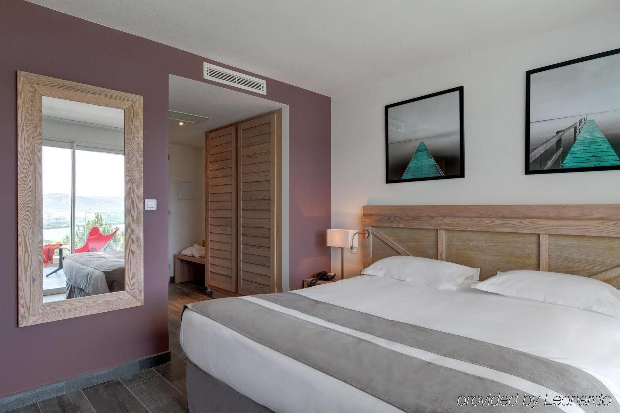 Hotel Carre Noir ปอร์โต-เวคคีโอ ภายนอก รูปภาพ